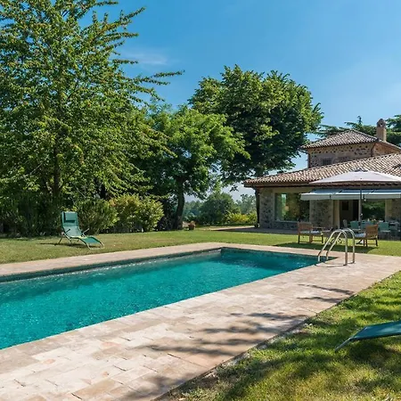Vila Casale Dei Tigli 8, Emma *