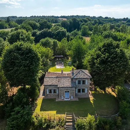 Vila Casale Dei Tigli 8, Emma *
