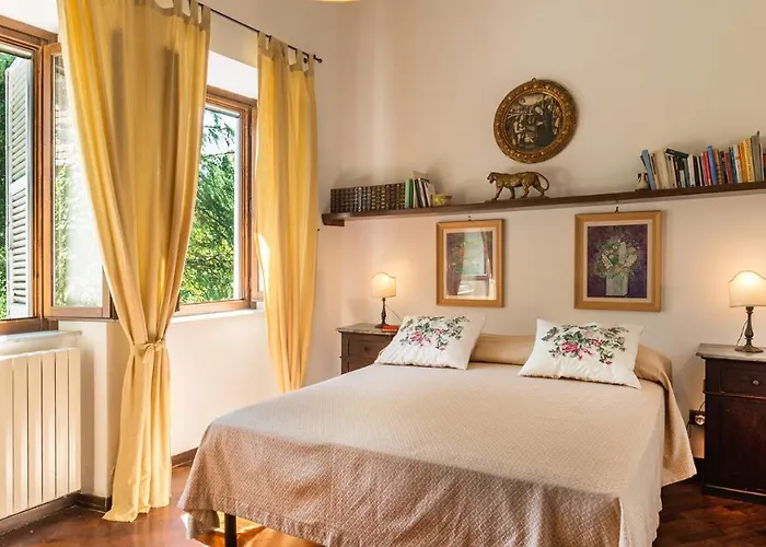 Casale Dei Tigli 8, Emma *