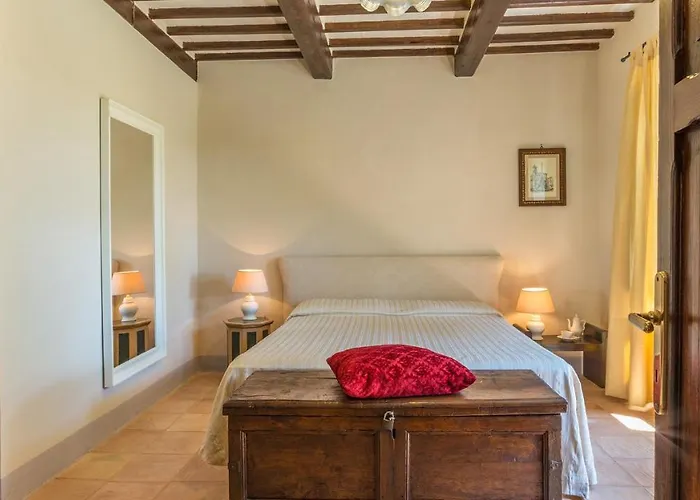 Vila Casale Dei Tigli 8, Emma